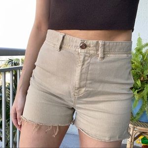 GAP Khaki Tan High Rise Cotton Shorts 4